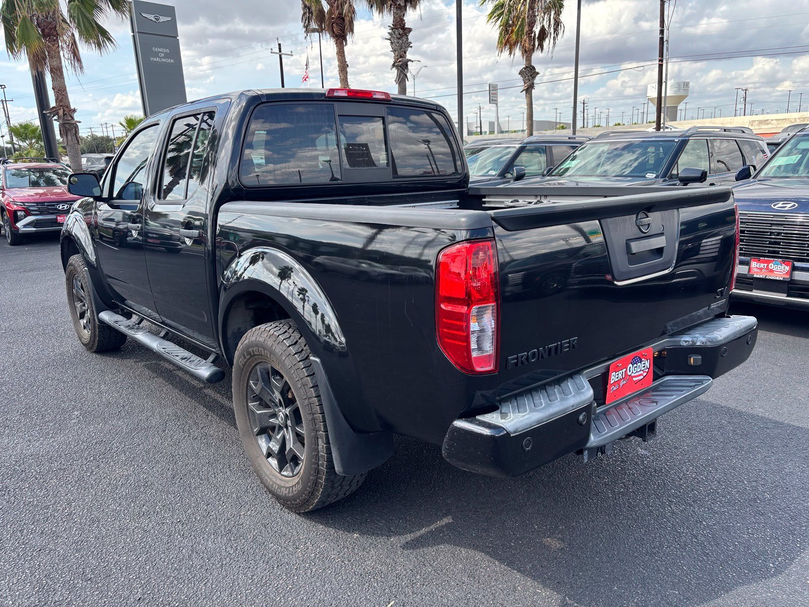 Used 2020 Black Nissan SV image 4