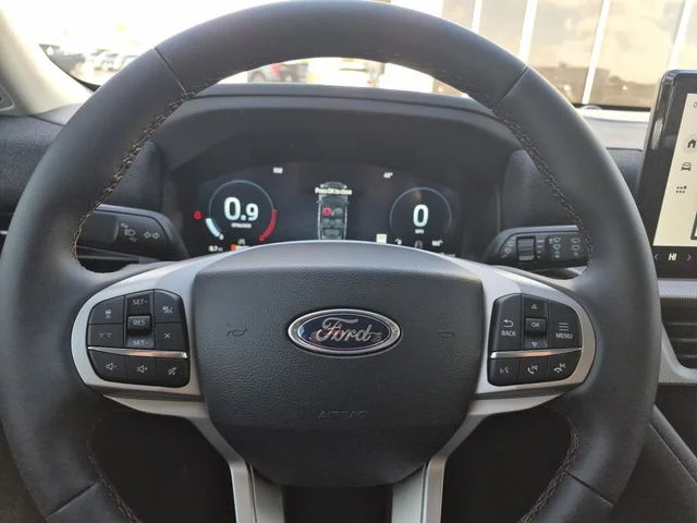 2026 Ford Explorer Active - Photo 15