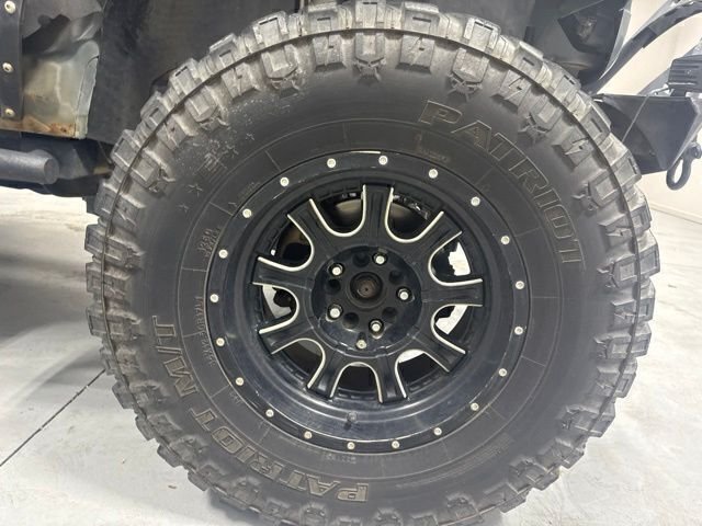 Used 2014 Gray Jeep Unlimited Rubicon image 4