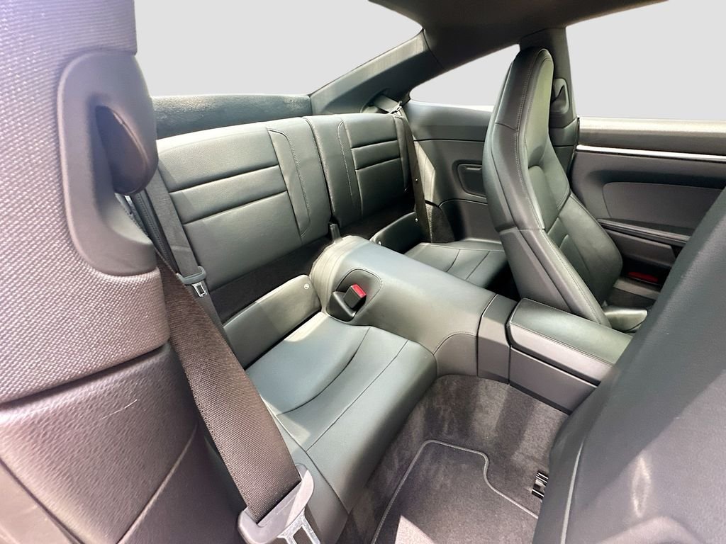 Used 2020  Porsche  image 28
