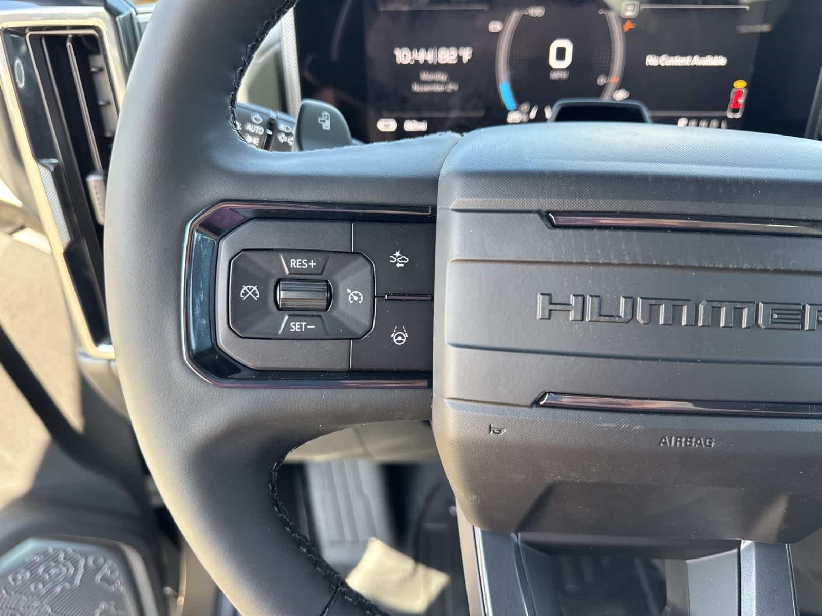 2026 GMC HUMMER EV 2X - Photo 14