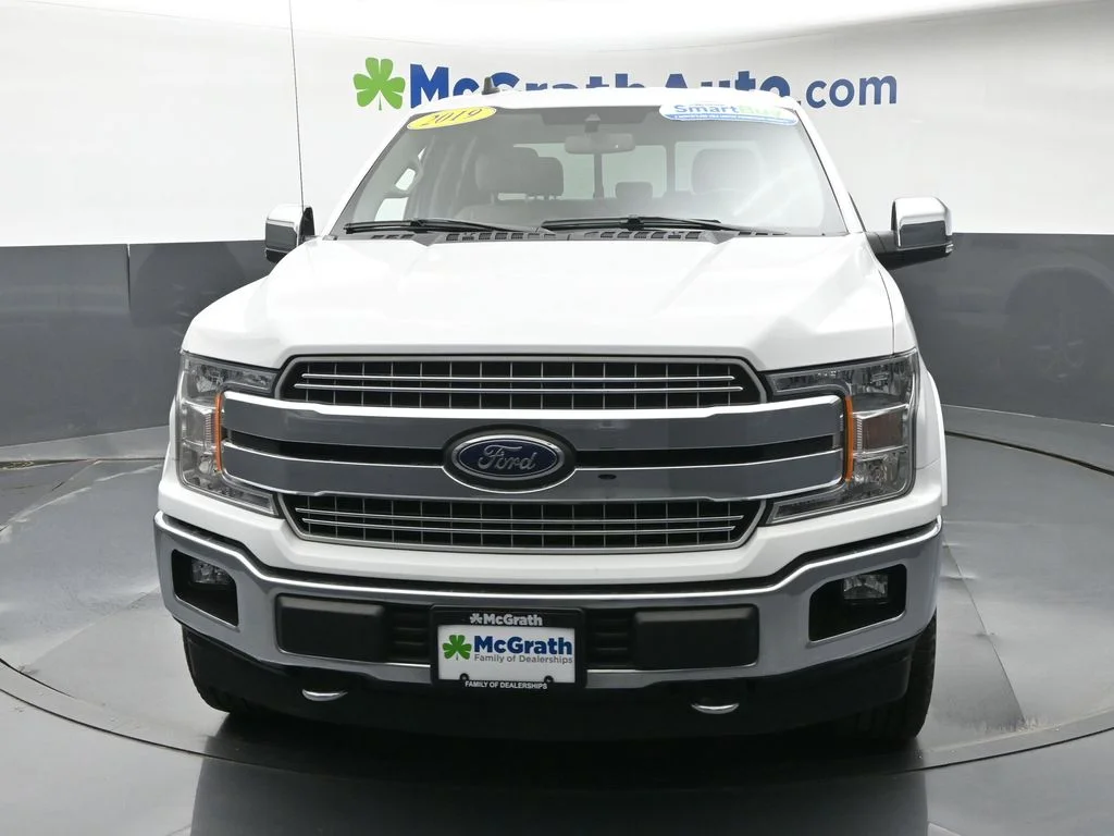 Used 2019 White Ford Lariat image 6
