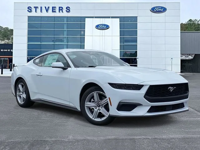 2026 Ford Mustang EcoBoost Fastback's photo