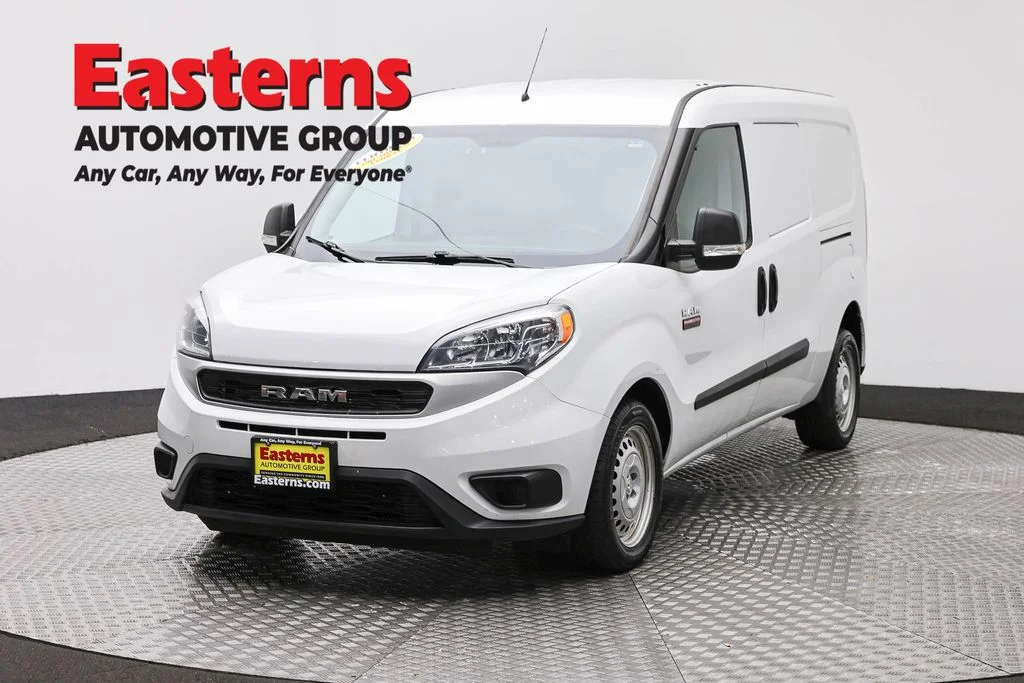 Used 2022 White Ram Base image 1