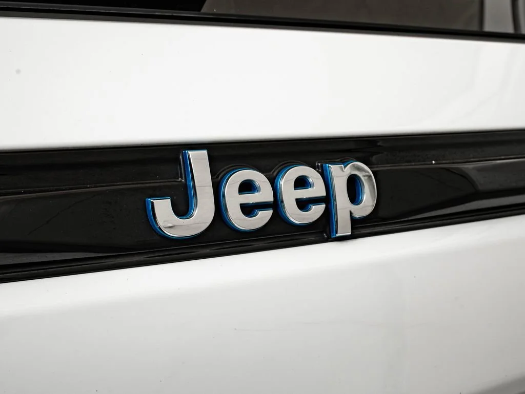 Used 2022 Bright White Clearcoat Jeep 4xe image 18