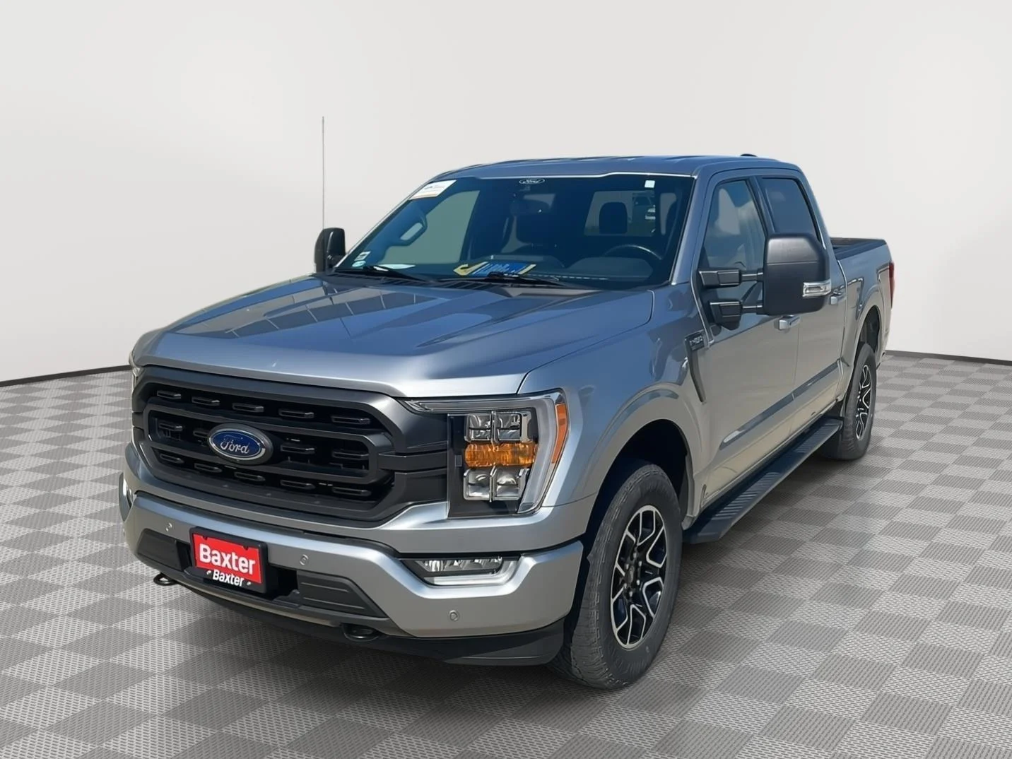 Certified Used 2022 Iconic Silver Ford XLT image 7