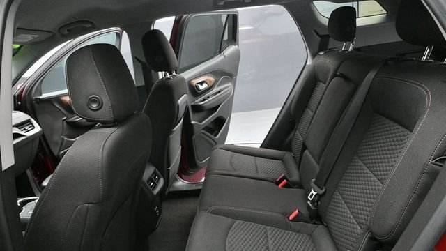 Used 2020 Red GMC SLE image 18