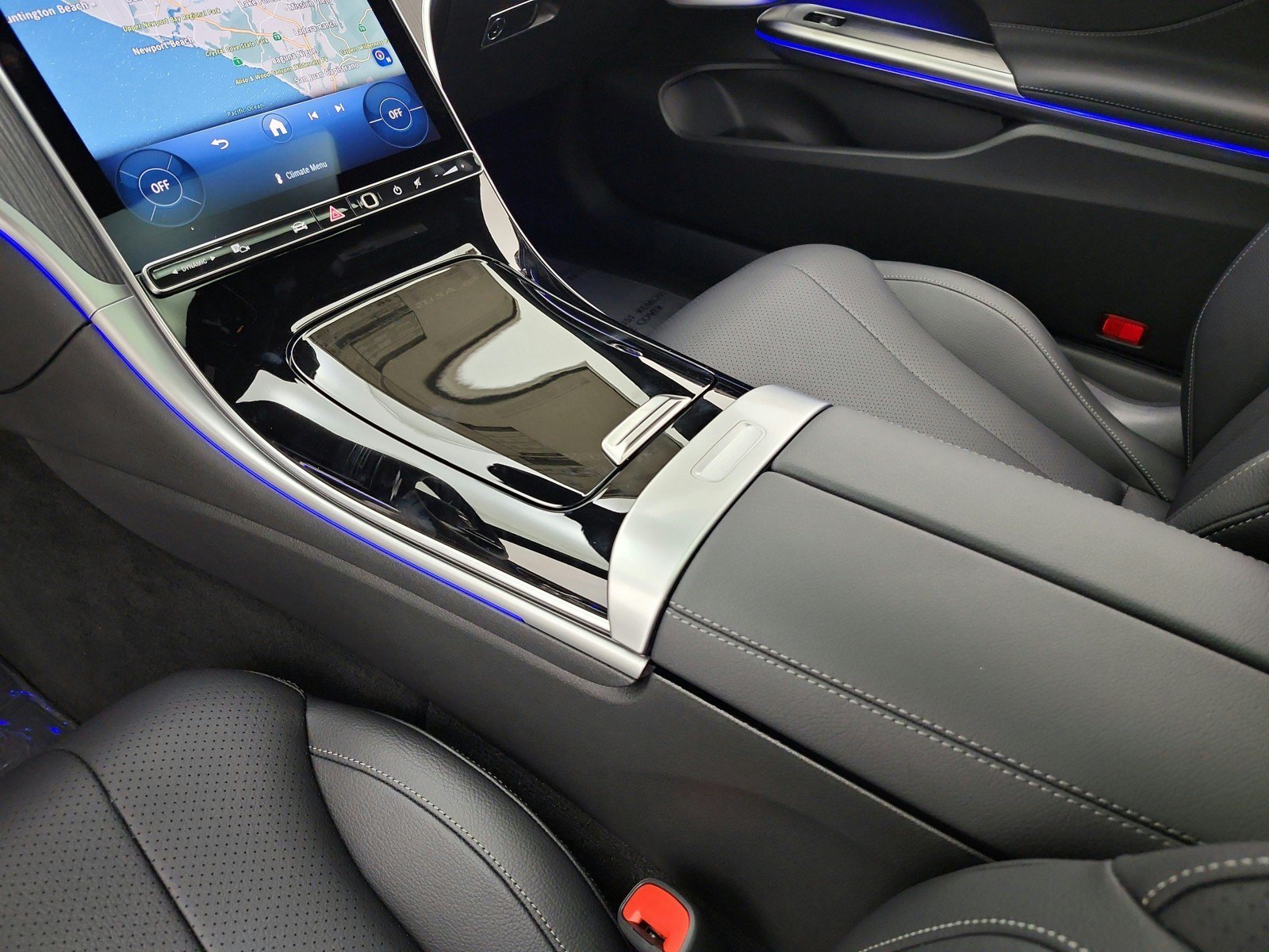 New 2027 Polar White Mercedes-Benz CLE 450 4MATIC® Coupe image 31