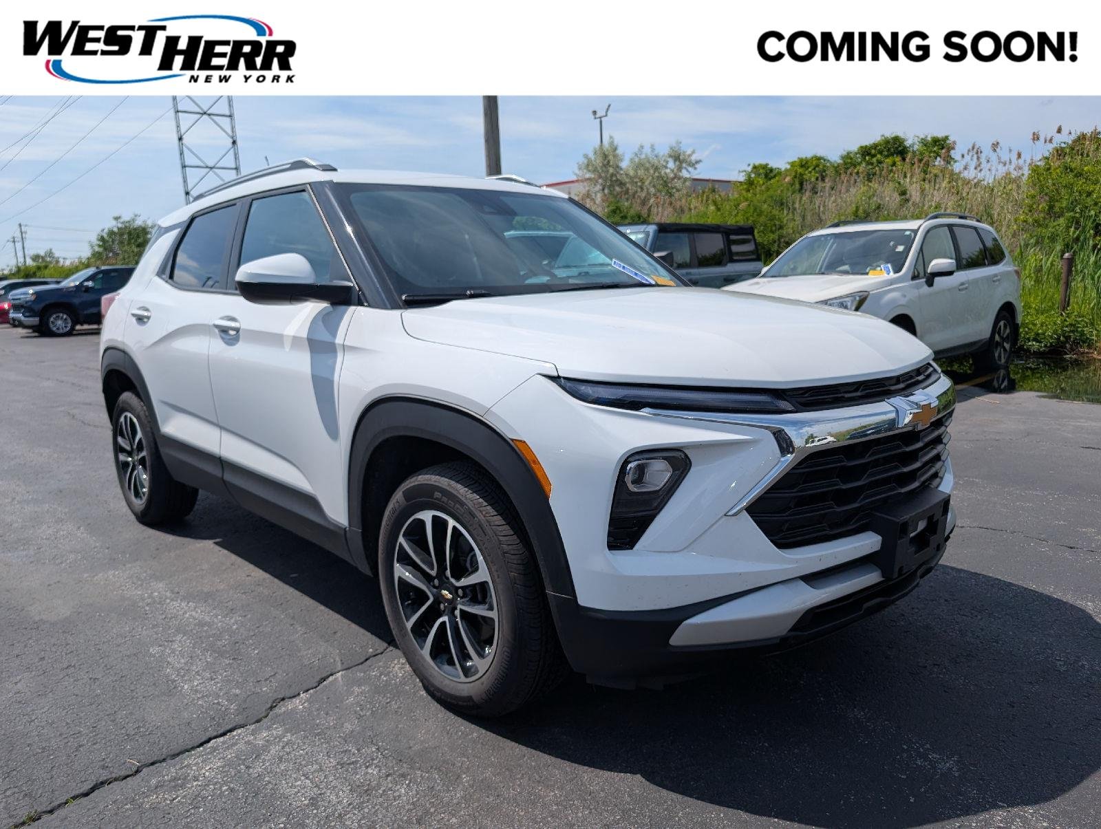 Used 2024 Summit White Chevrolet LT image 1