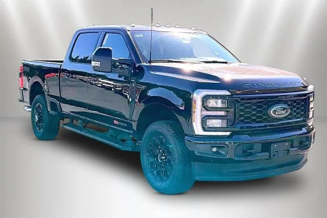 New 2026 Agate Black Metallic Ford F-250® Lariat® image 14