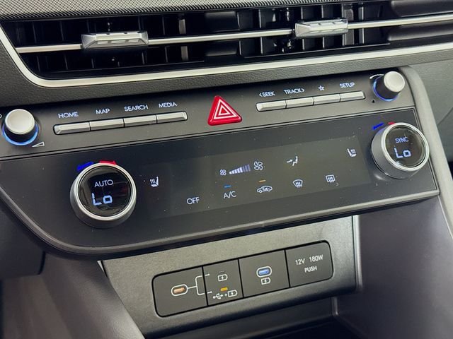 2025 Hyundai Sonata SEL - Photo 23