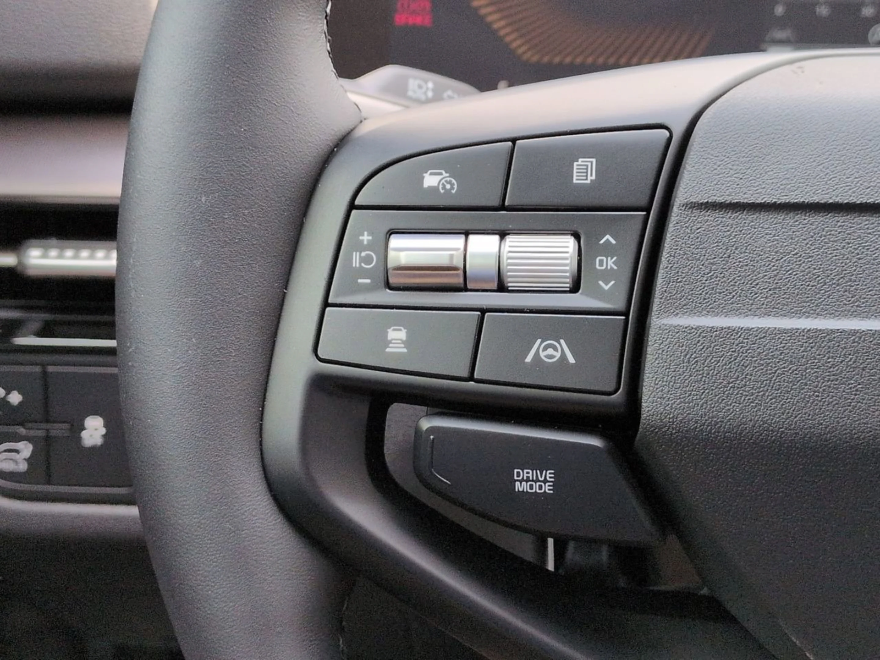 New 2026 Gravity Gray Kia EX image 24