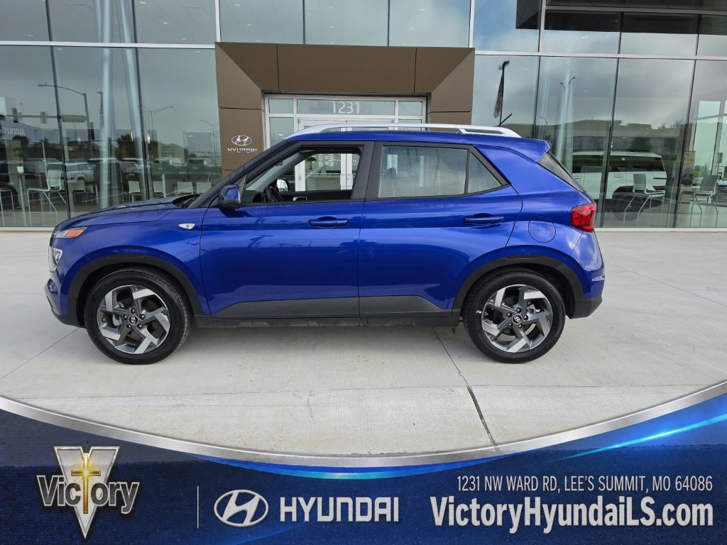 Used 2025 Hyundai Venue SEL with VIN KMHRC8A31SU350895 for sale in Kansas City