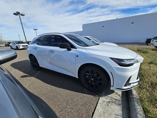 2023 Lexus RX 500h F SPORT Performance photo 4