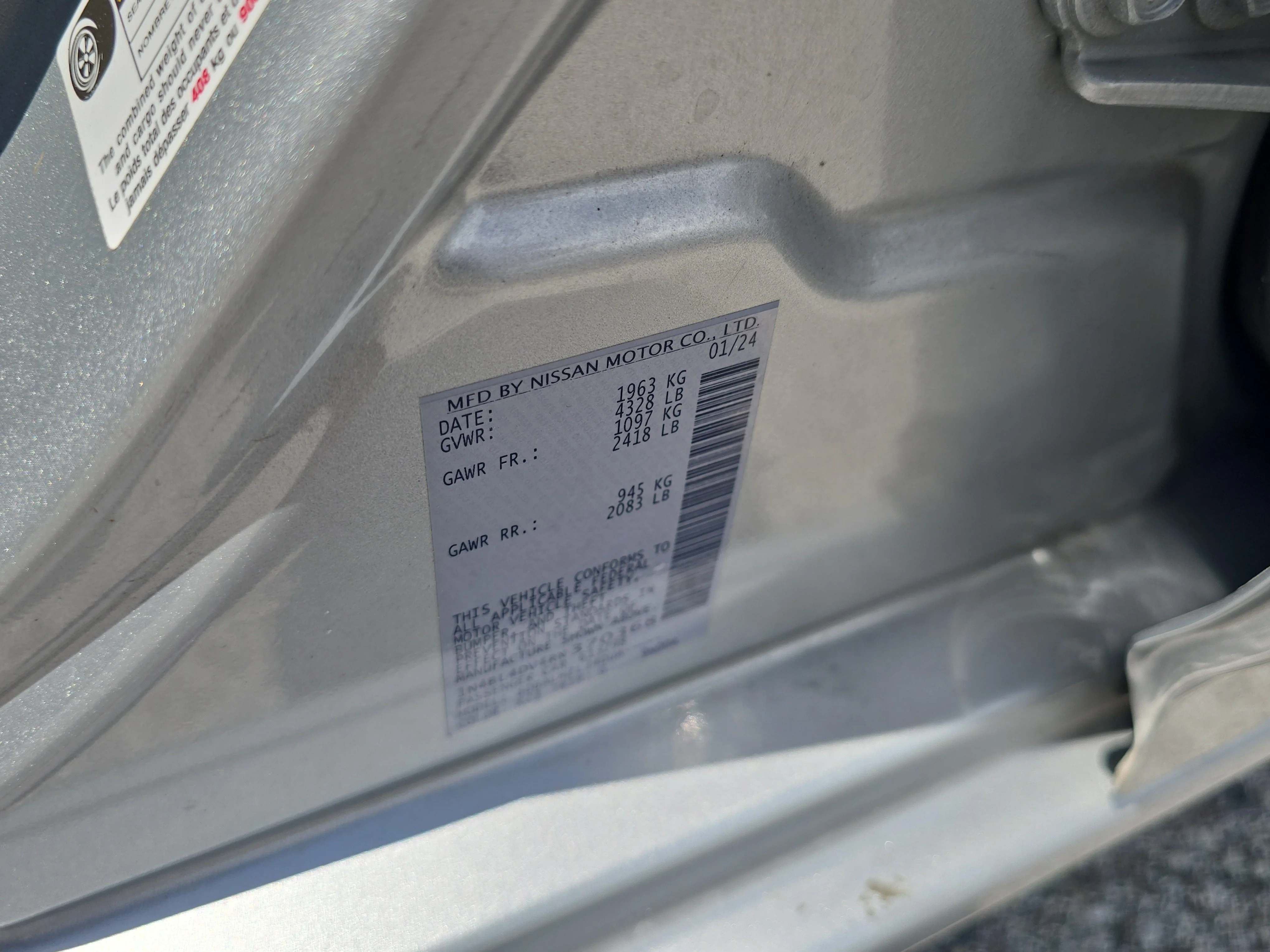 Certified Used 2024 Brilliant Silver Metallic Nissan 2.5 SV image 33