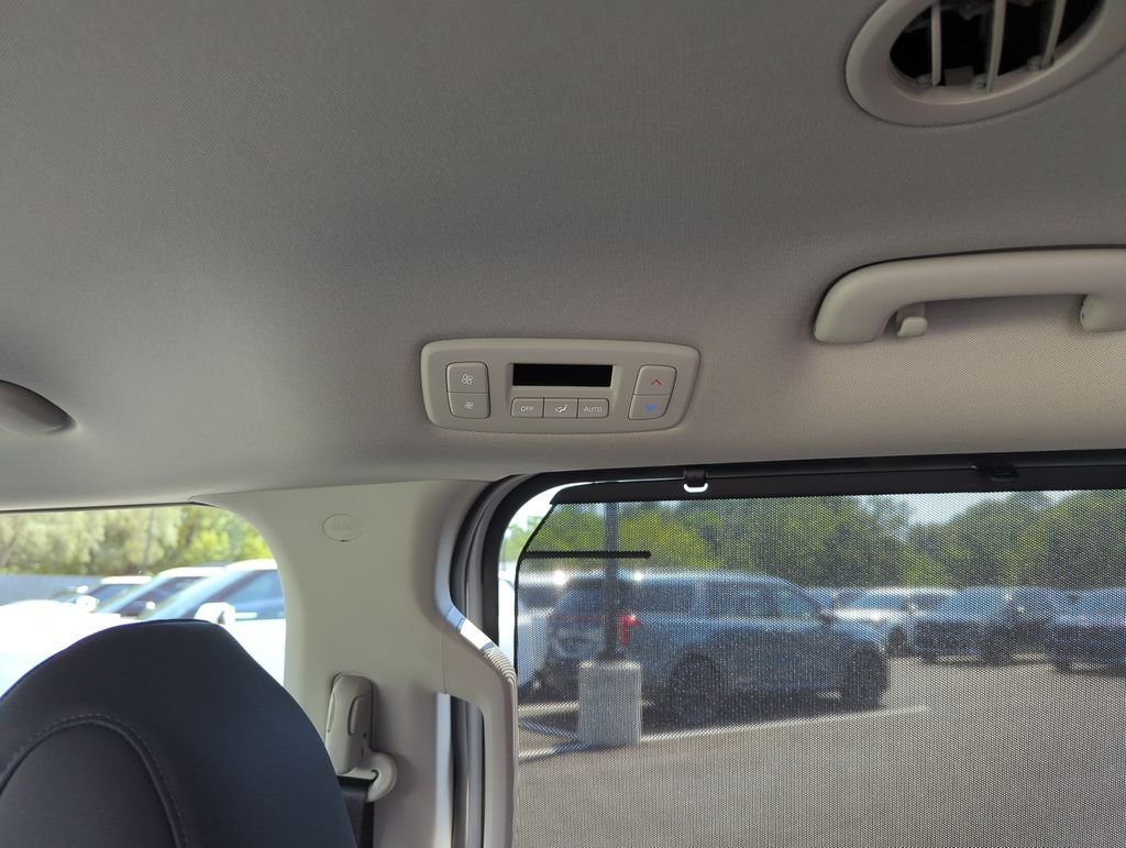 New 2026 Ceramic Silver Kia EX image 28