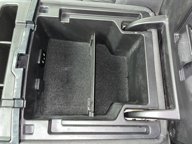 Used 2019 Silver Ice Metallic Chevrolet LS image 27