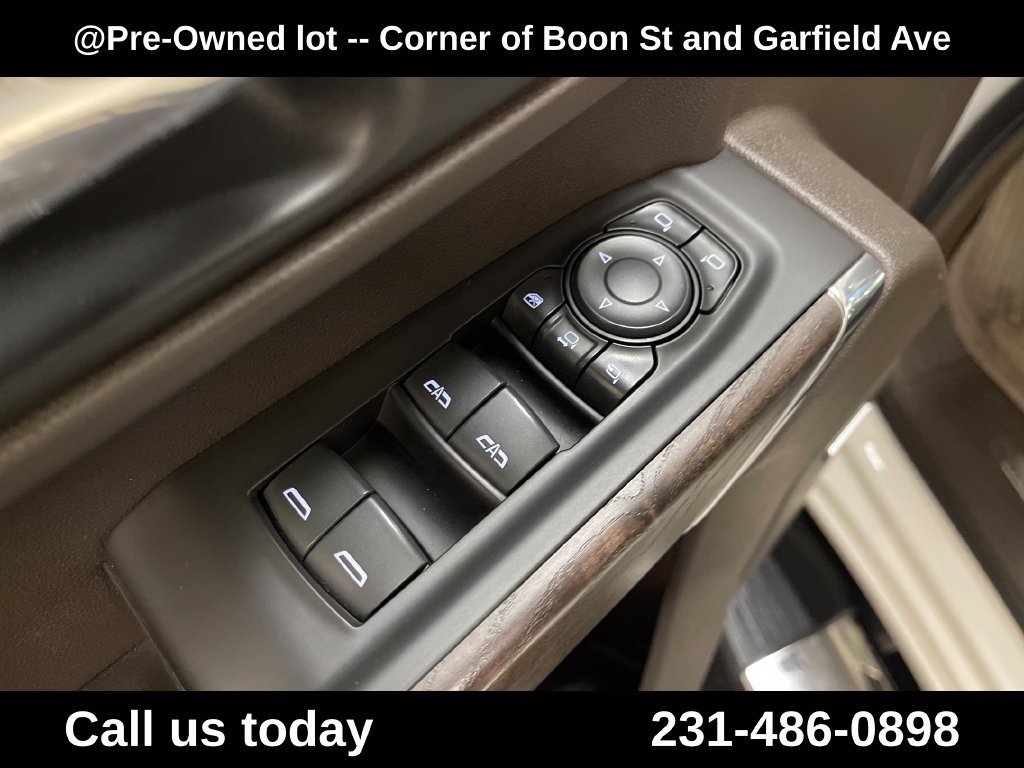 Used 2020 White GMC Denali image 16