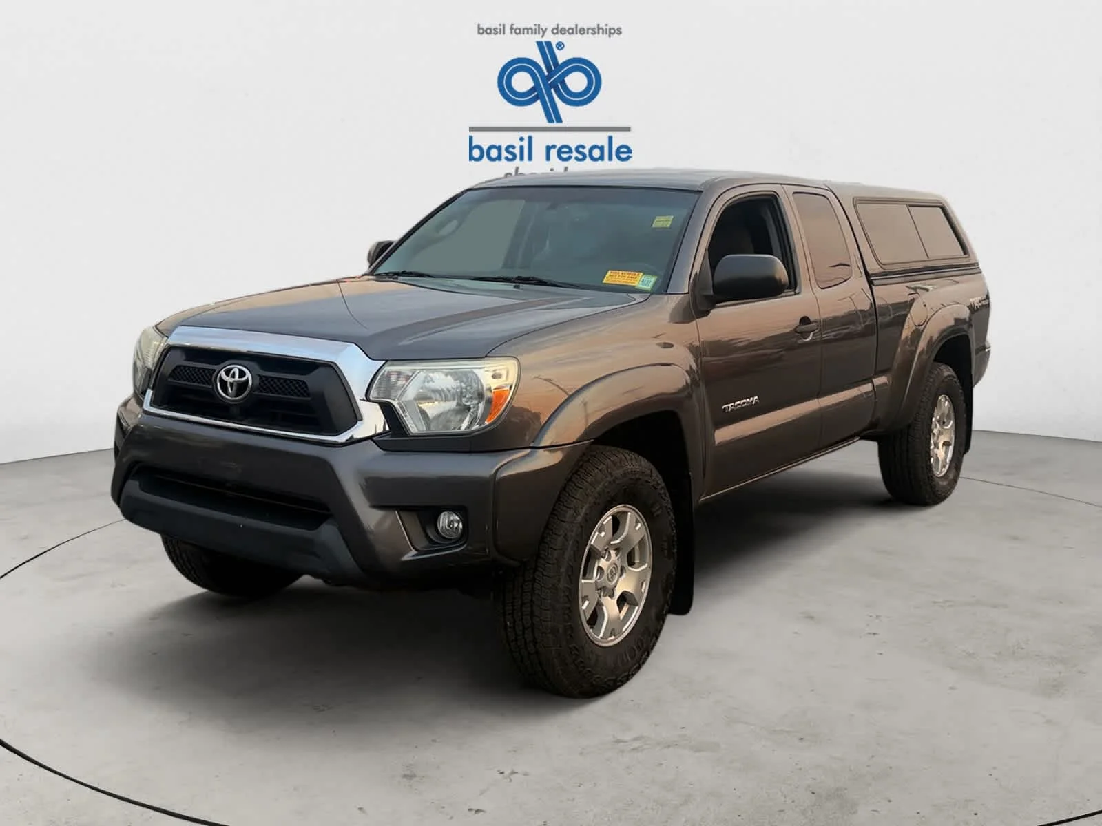 Used 2013 Magnetic Gray Metallic Toyota  image 2