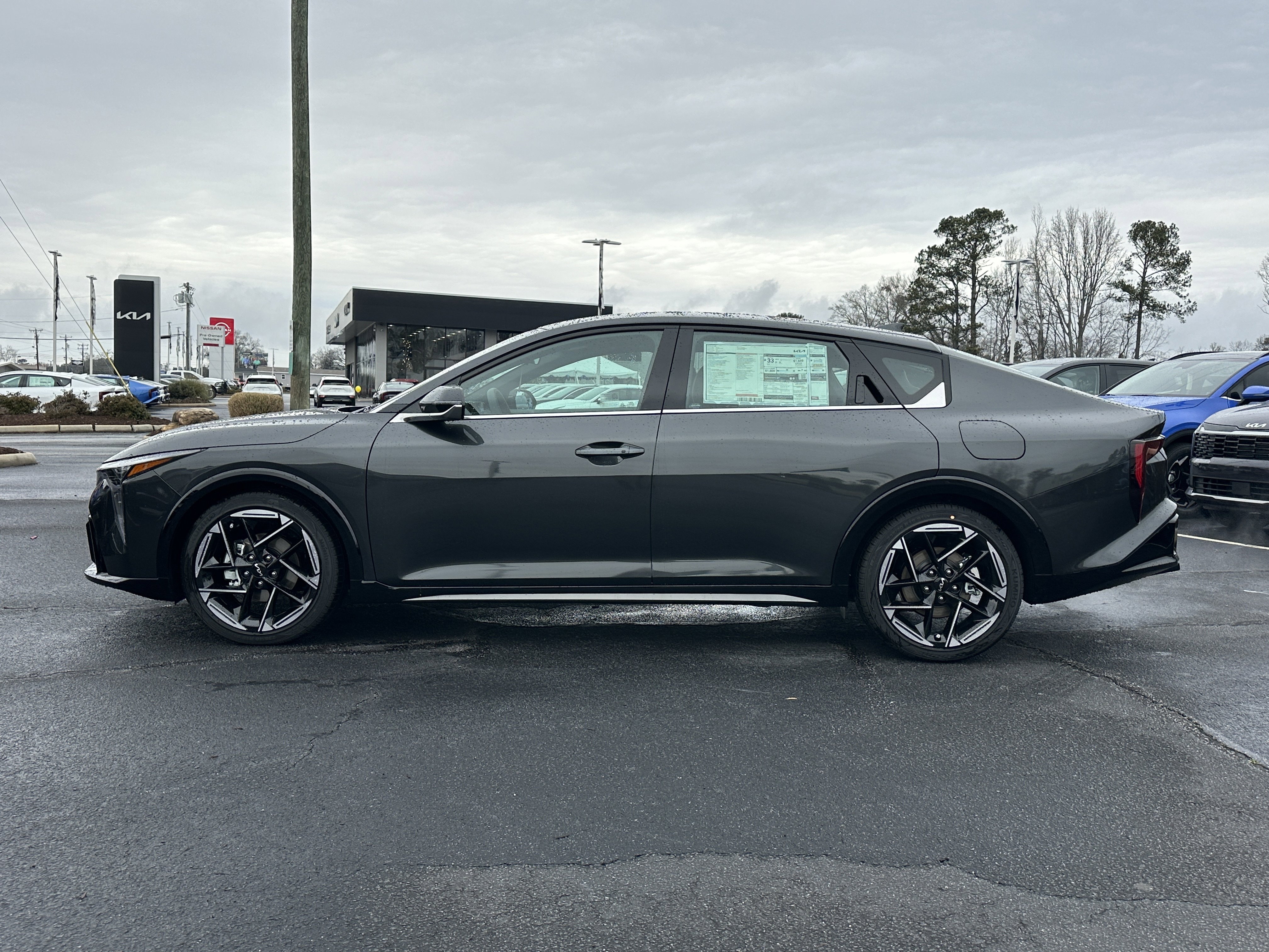 New 2026 Interstellar Gray Kia GT-Line image 5