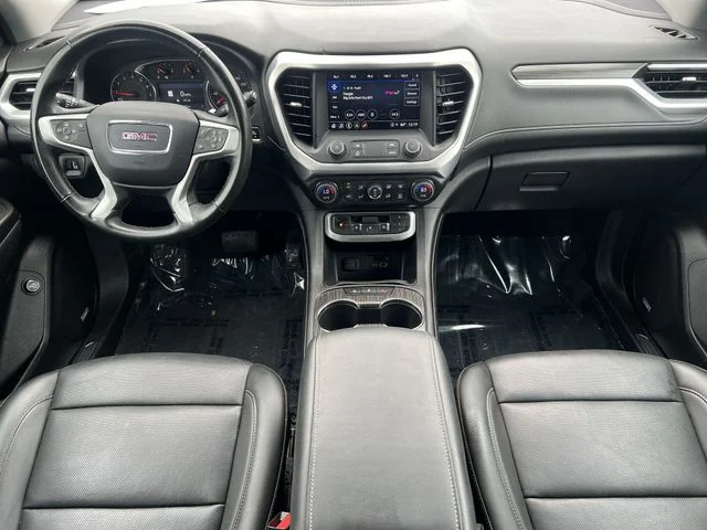 Used 2023 Silver GMC SLT image 17