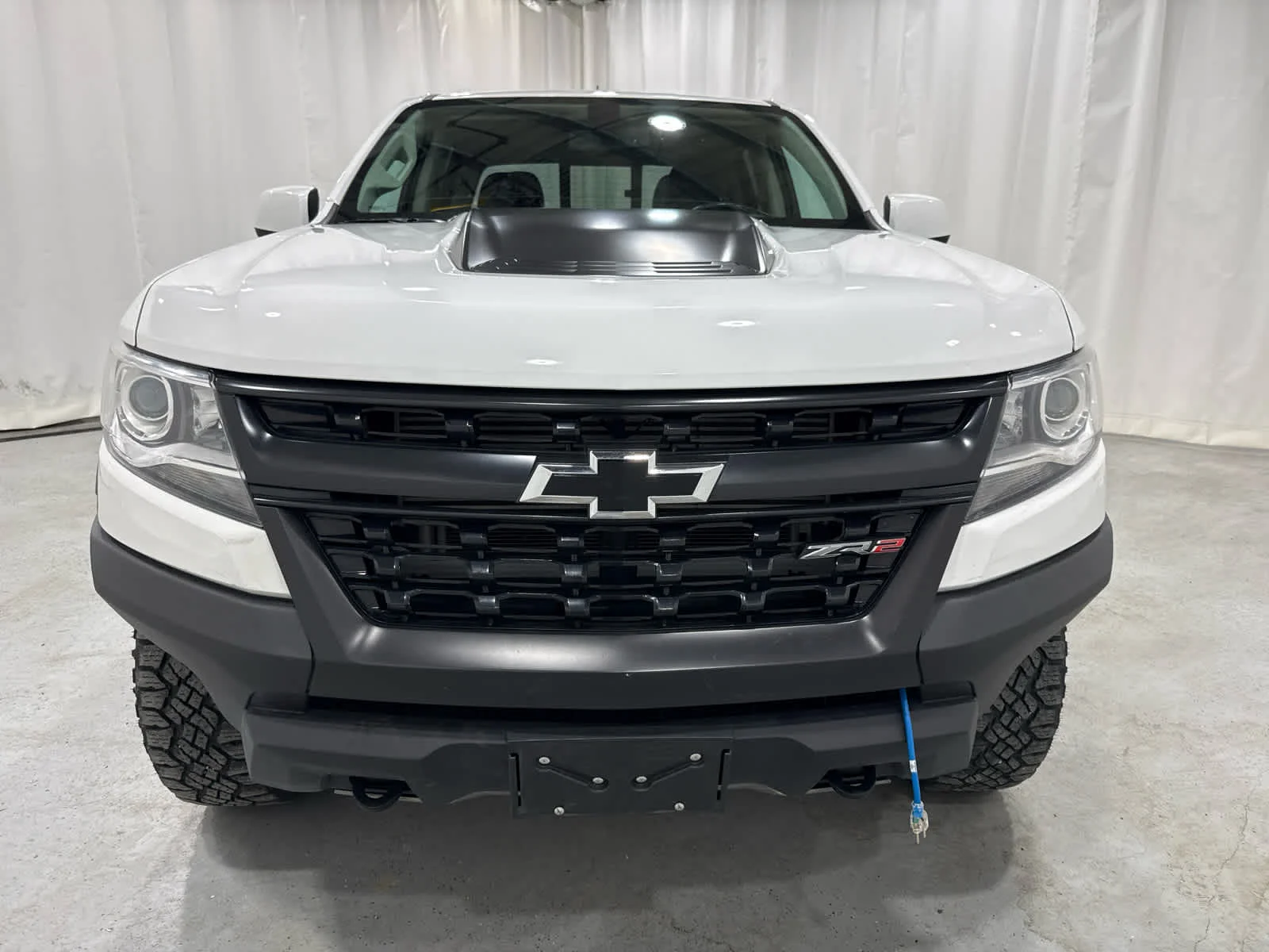 Used 2020 SUMMIT WHITE Chevrolet 4WD ZR2 image 8