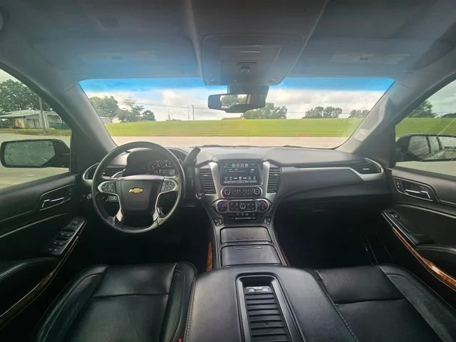 Used 2019 SHADOW GRAY METALLIC Chevrolet Premier image 12