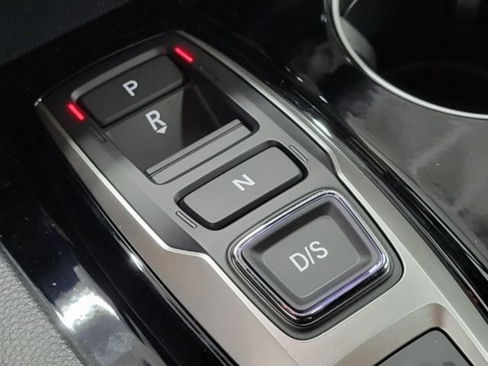 New 2026 Platinum White Pearl Honda Black Edition image 40