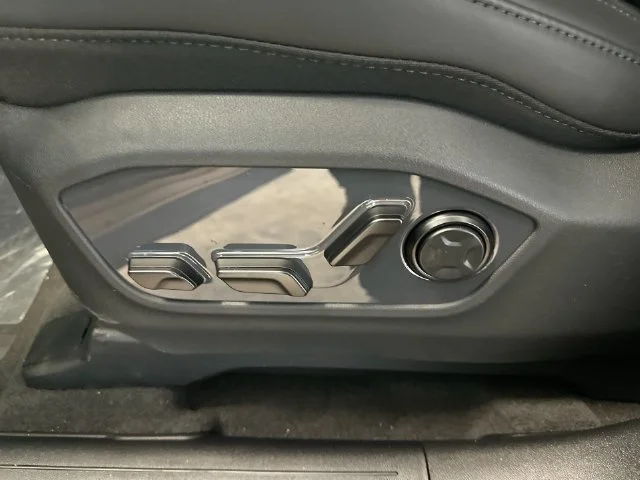 New 2027 Terrain Brown Kia X-LINE SX image 23