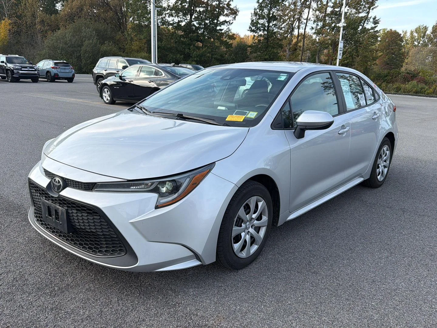 Used 2021 Classic Silver Metallic Toyota LE image 7