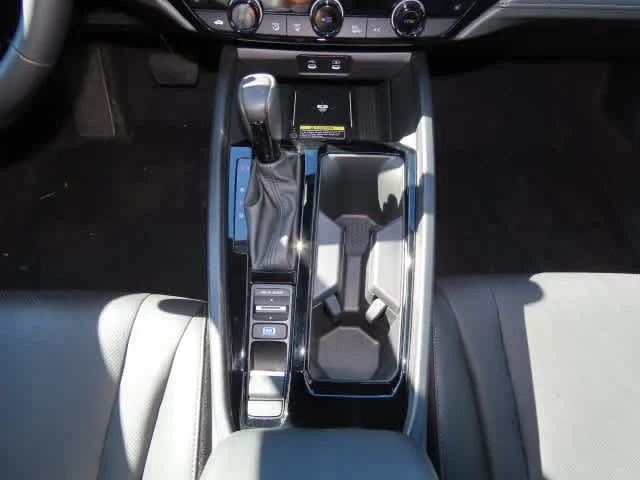 Certified Used 2025 Canyon River Blue Metallic Honda EX-L image 21