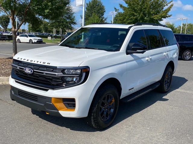 New 2027 White Ford Tremor image 3
