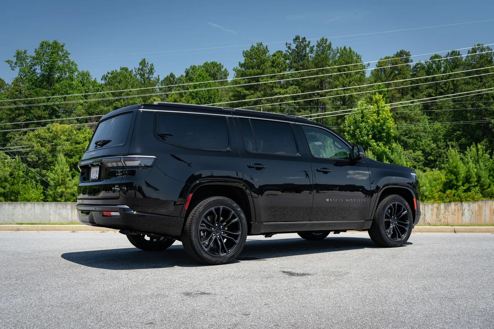New 2026 High Gloss Black Exterior Paint Jeep Summit Obsidian image 18