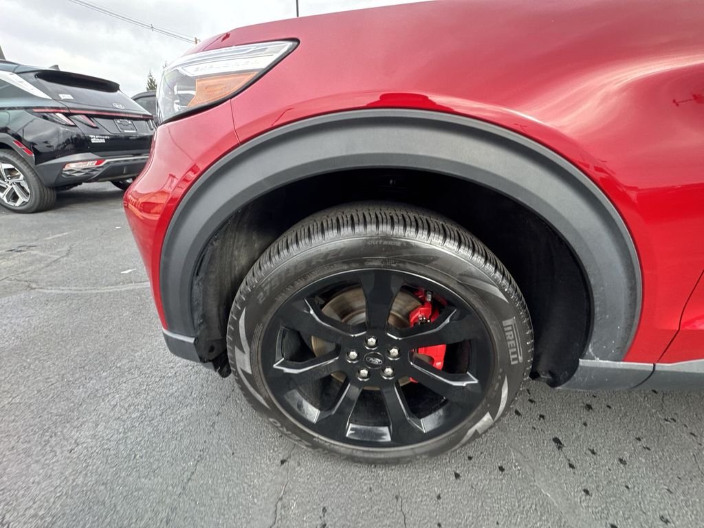 2022 Ford Explorer ST - Photo 10