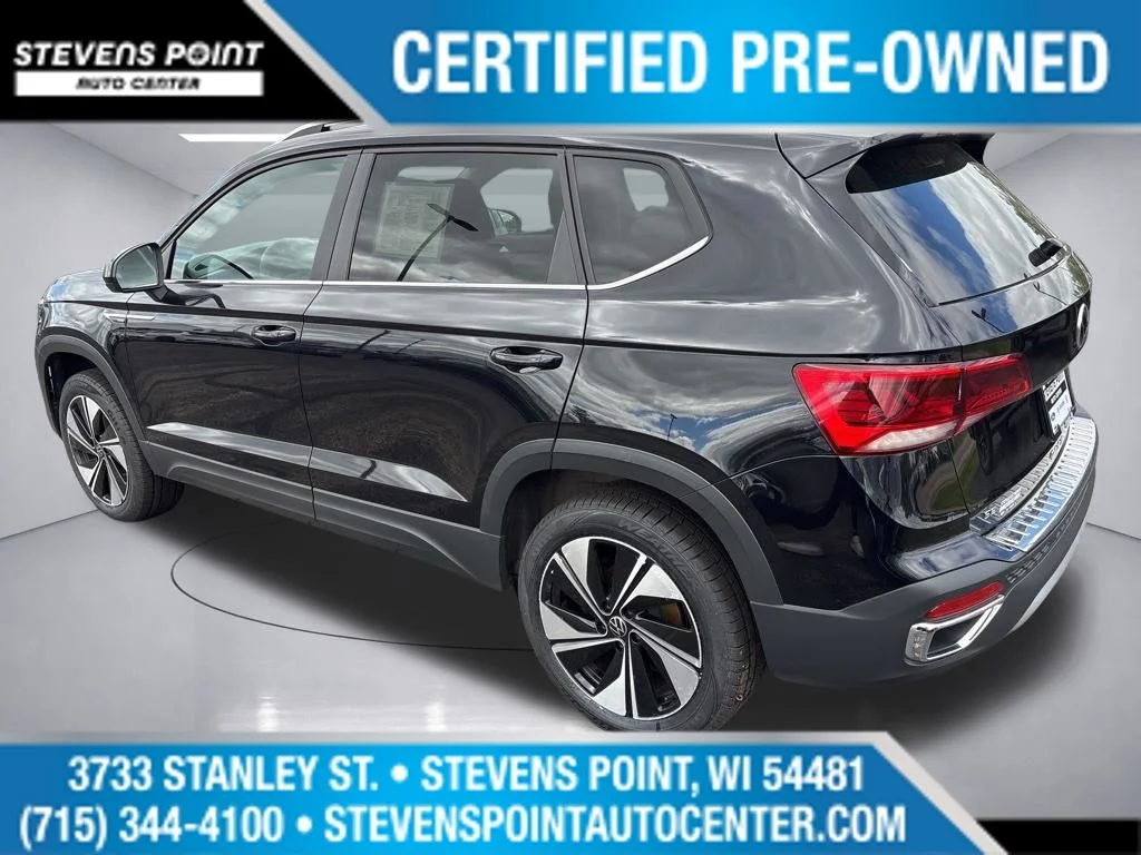Certified Used 2024 Deep Black Pearl Volkswagen 1.5T SE image 4