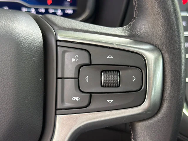 Used 2022 DARK ASH METALLIC Chevrolet LT image 26