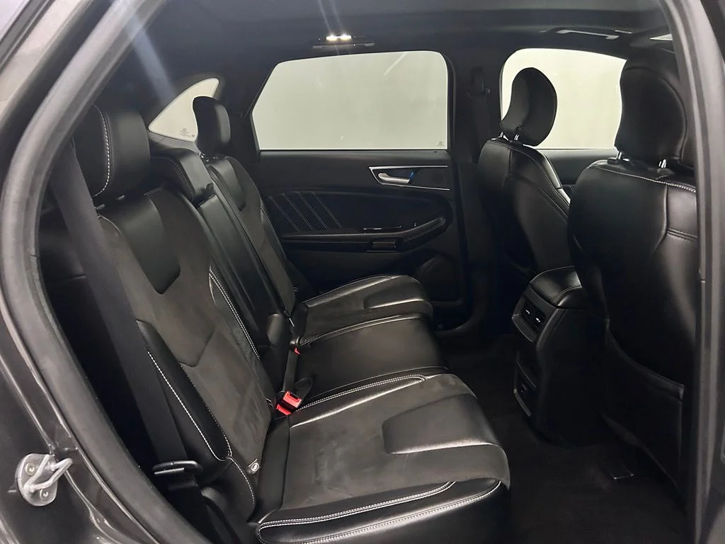 Used 2019 Gray Ford ST image 15