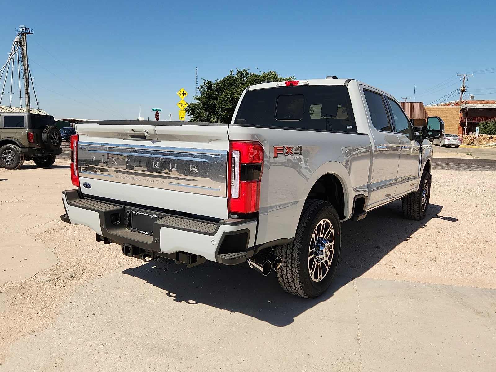 New 2026 Avalanche Ford Platinum image 7