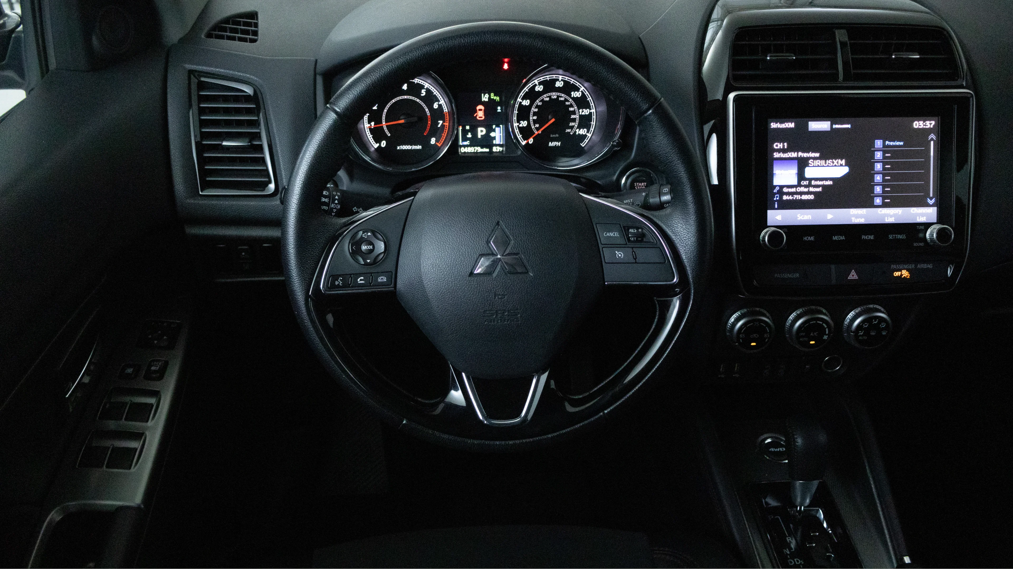Used 2024 Silver Mitsubishi S image 11