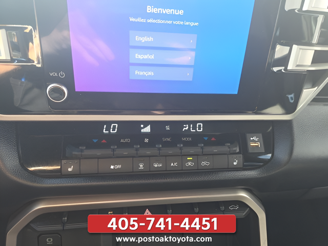 Used 2025  Toyota SR5 image 19
