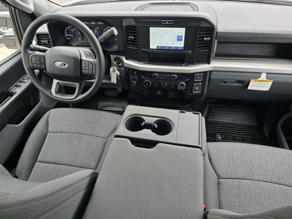 New 2026 Oxford White Ford XL image 32