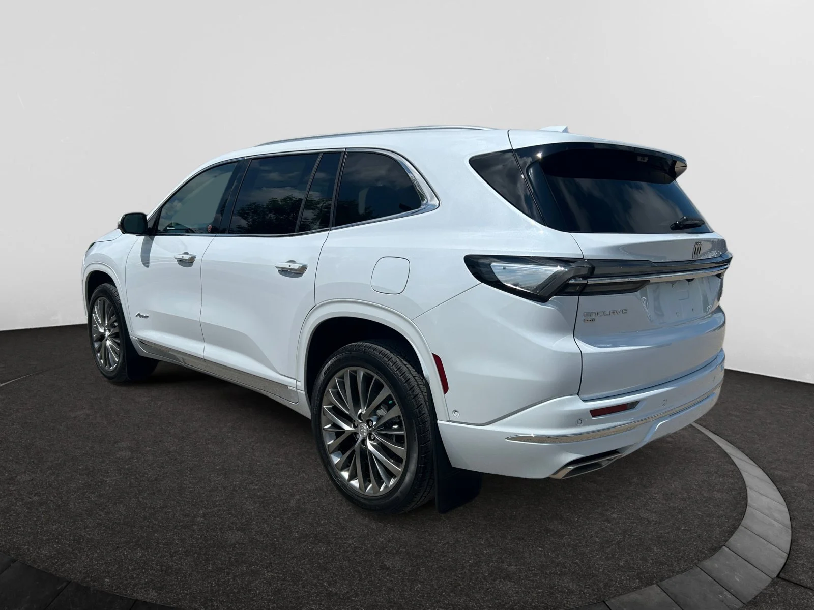 New 2026 Iridescent White Tricoat Buick Avenir AWD image 3