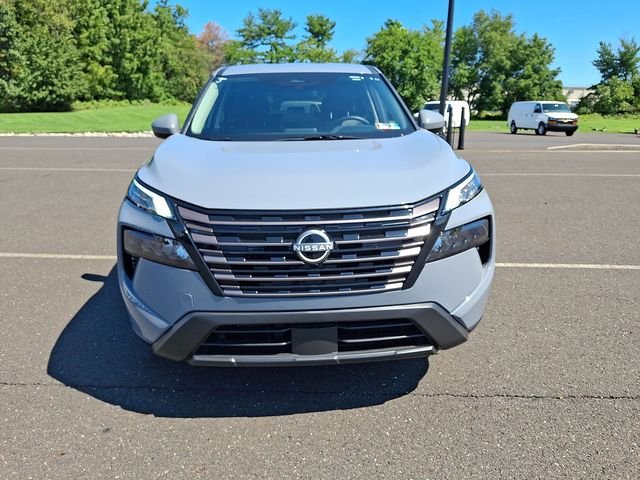 Used 2026 Gray Nissan SV image 3