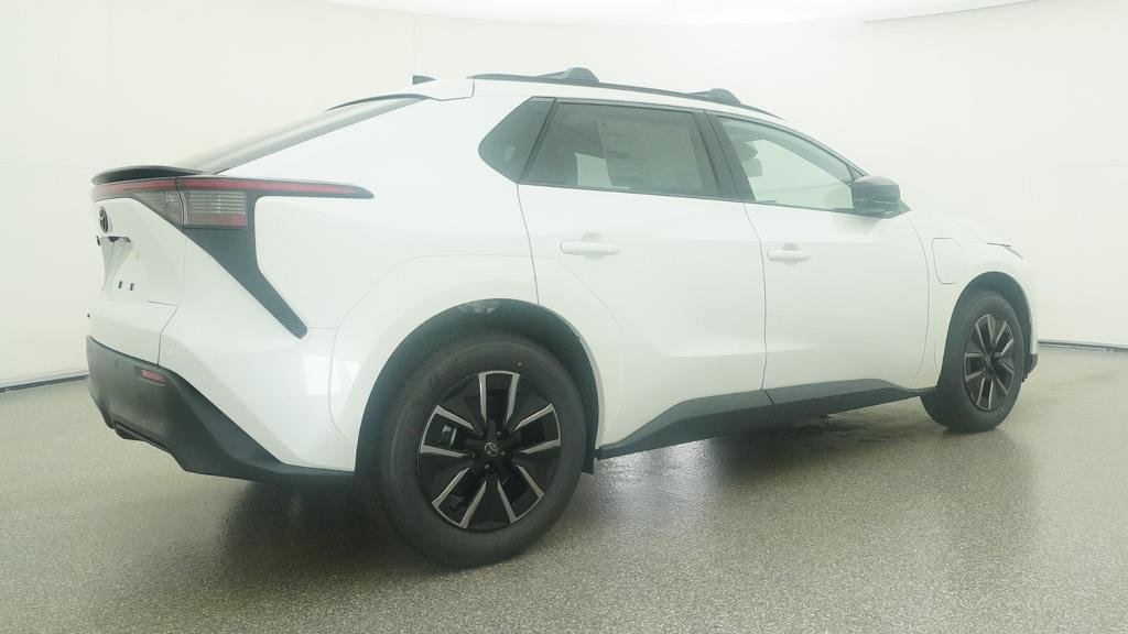 New 2026 Wind Chill Pearl Toyota XLE image 43