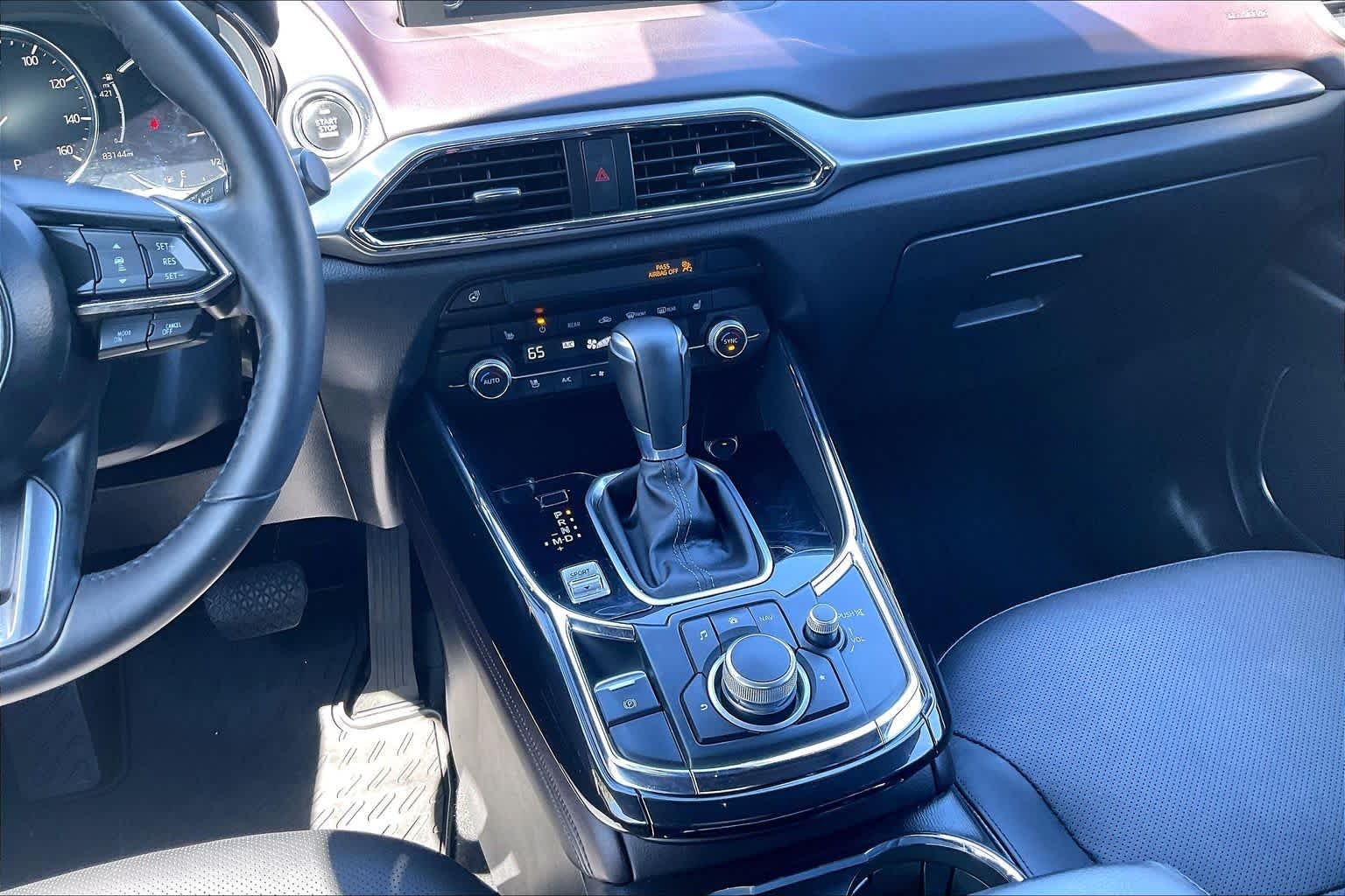 Used 2019 Snowflake White Pearl Mica Mazda Grand Touring image 15