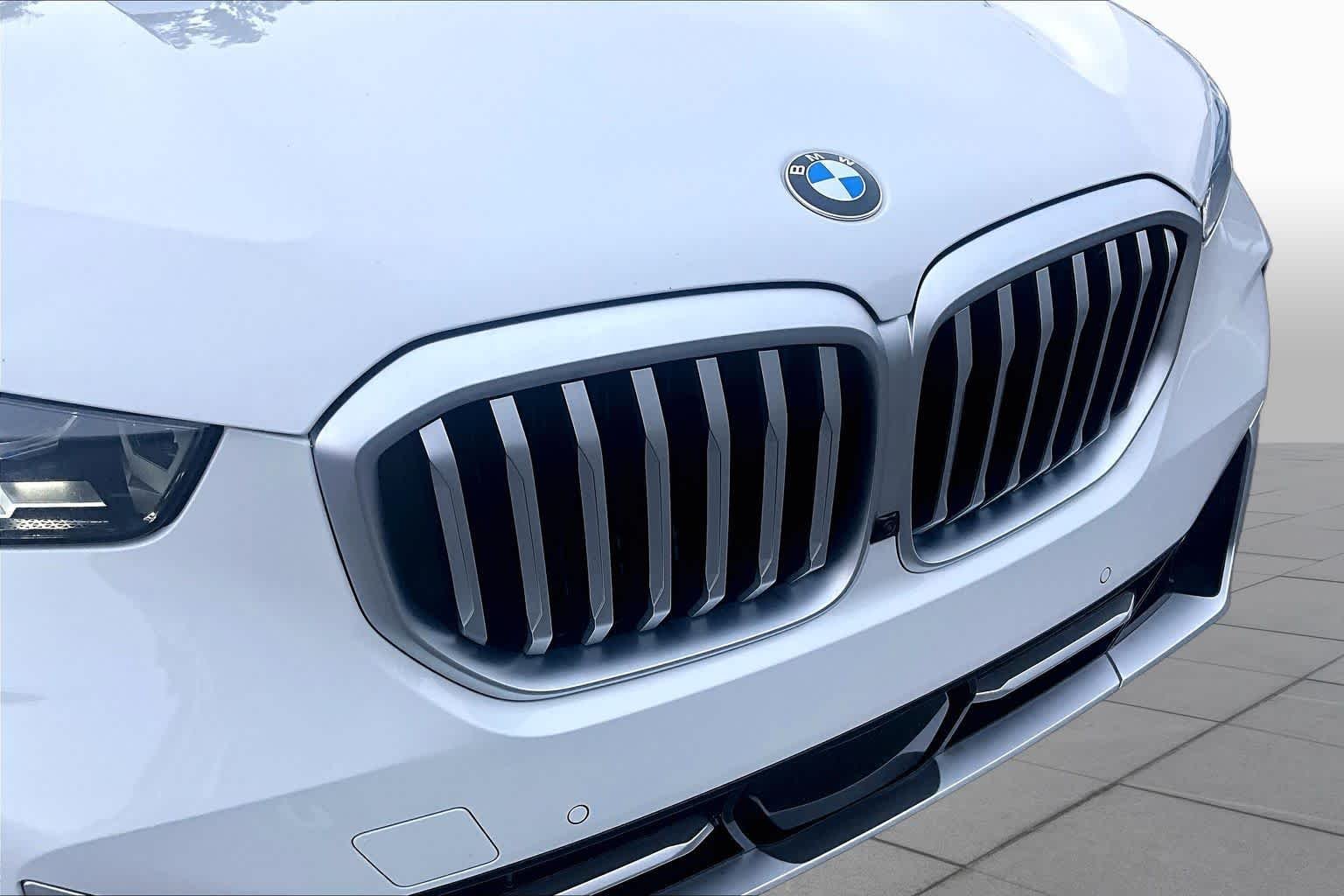 Used 2026 WHITE BMW xDrive40i image 30