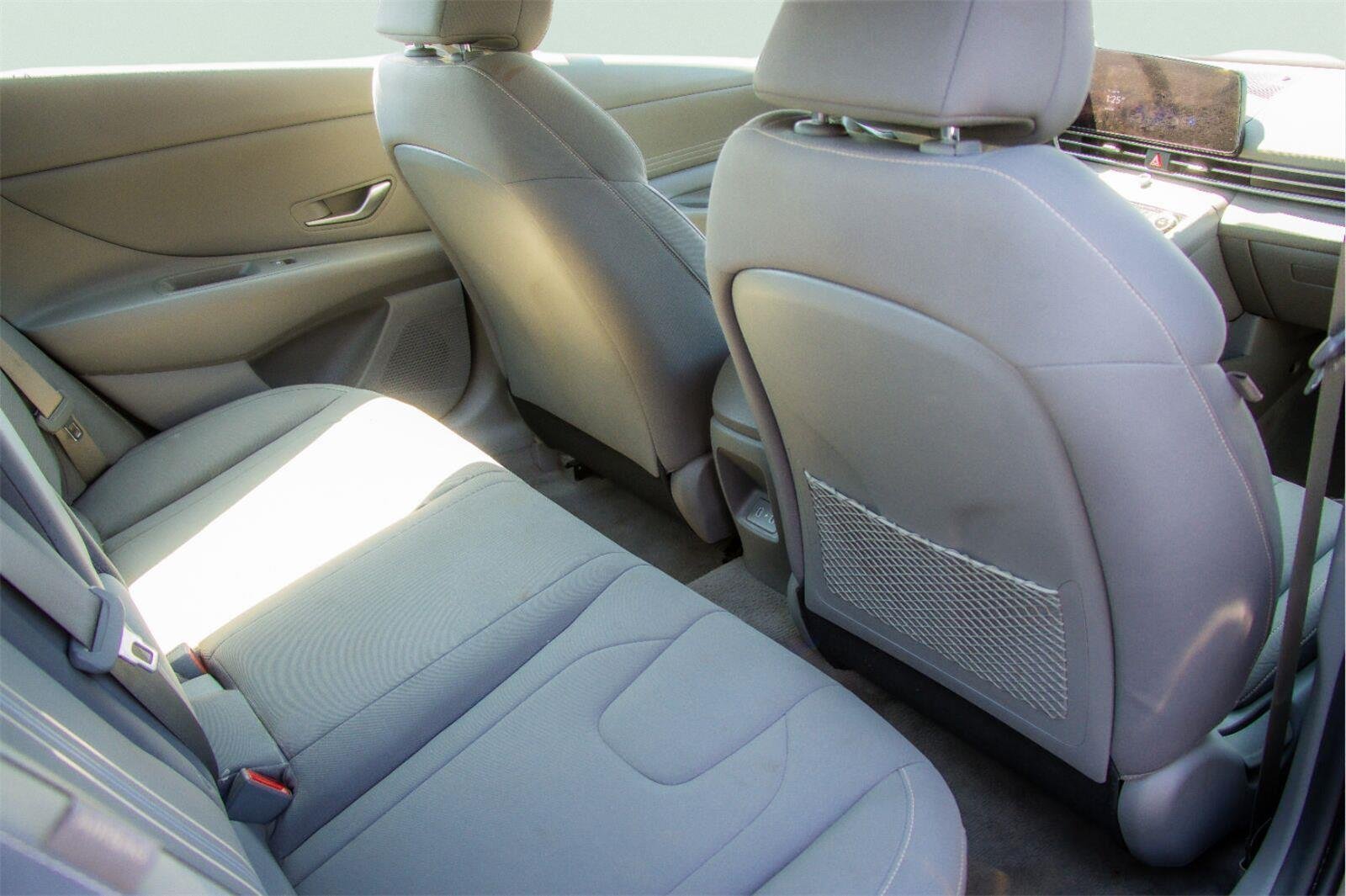 Used 2025 Fluid Metal Hyundai SEL Convenience image 8