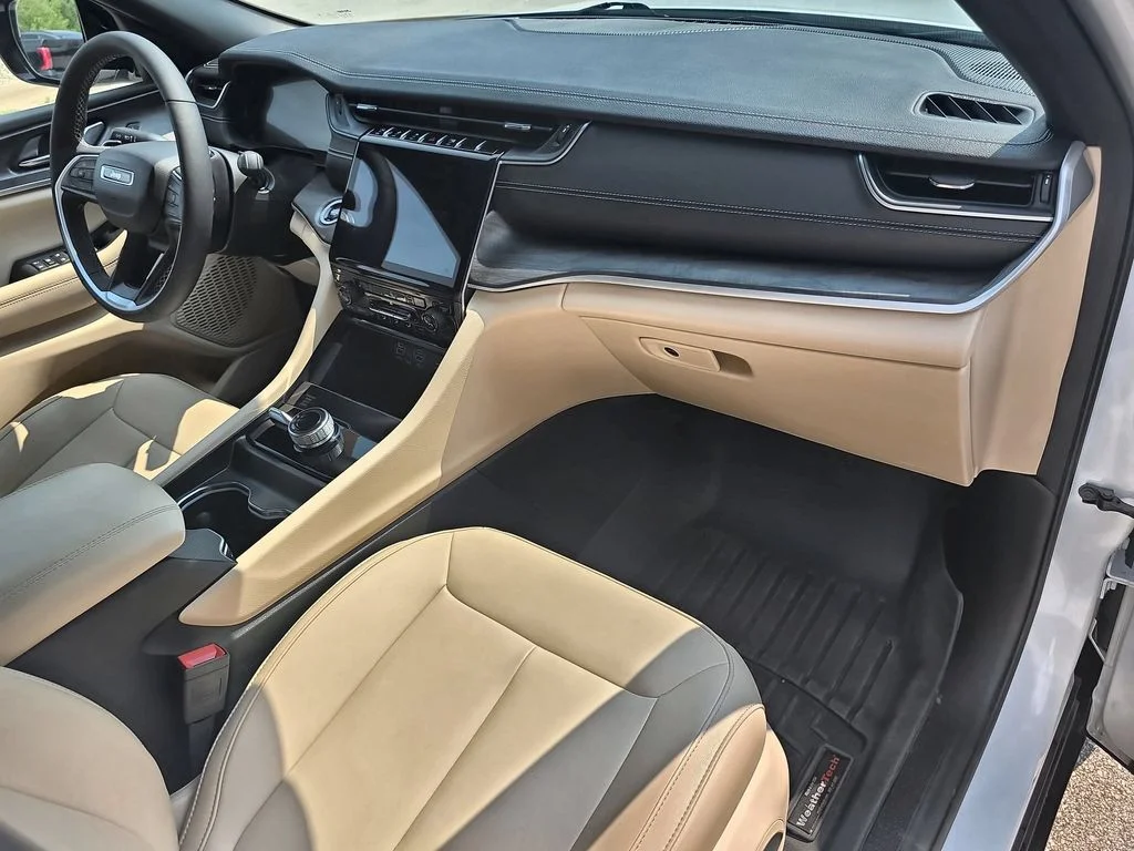 2025 Jeep Grand Cherokee L Limited - Photo 30