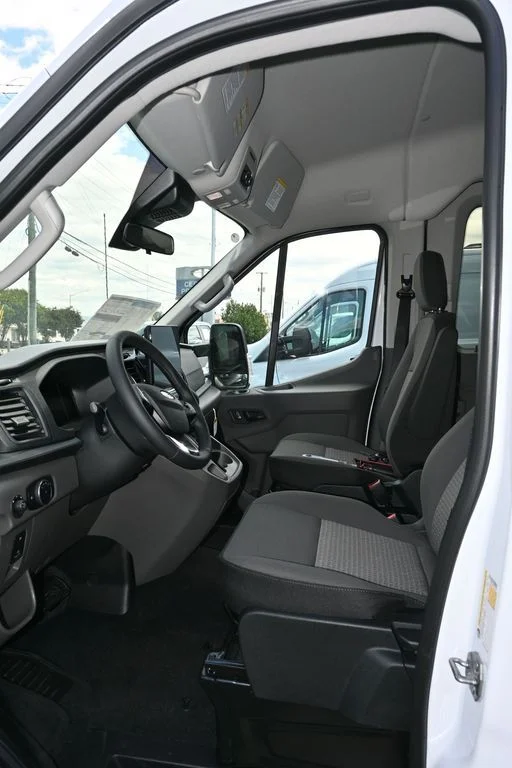 New 2026 Oxford White Ford Passenger Van XLT image 15