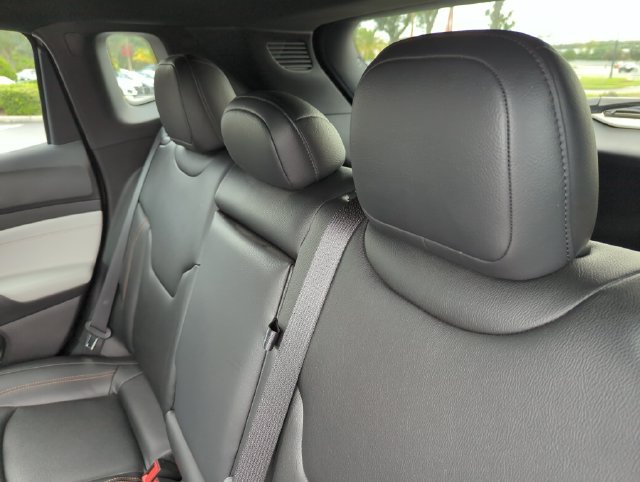Used 2024 Gray Jeep Limited image 29